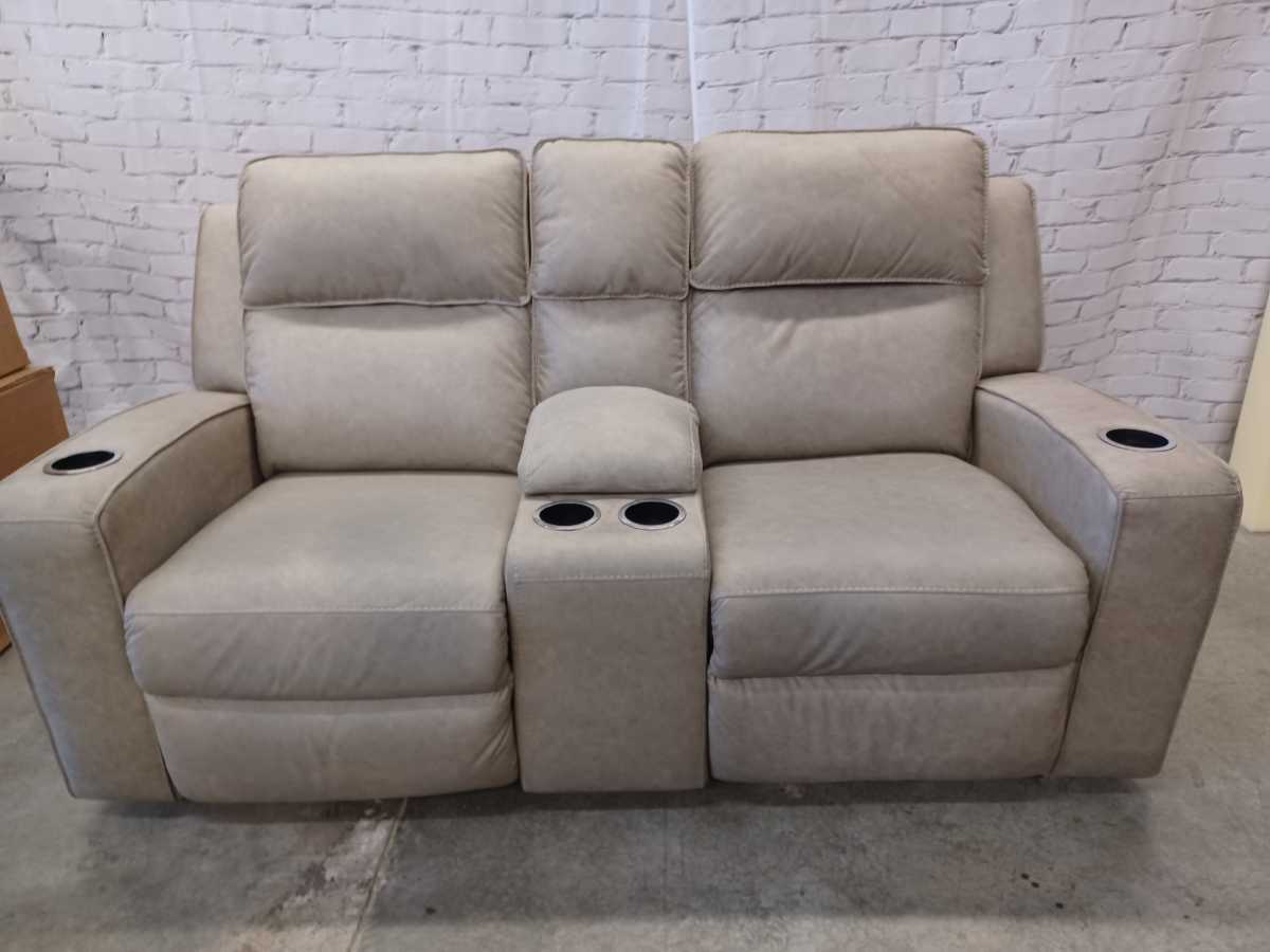 Lavenhorne Reclining Loveseat with Console - Pebble - Gallery Image 8